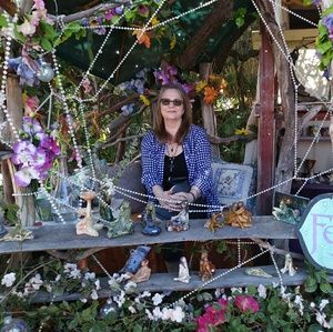 Meet your Posher, Louise